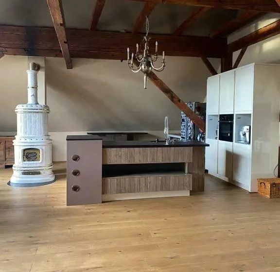 Altbauwohnung Mit Fachwerk