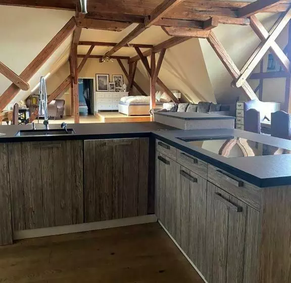 Altbauwohnung Mit Fachwerk