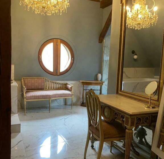 Altbauwohnung Mit Fachwerk