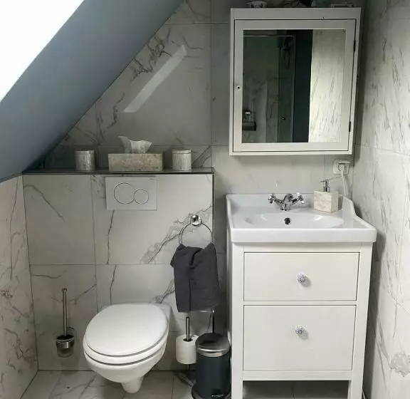 Altbauwohnung Mit Fachwerk