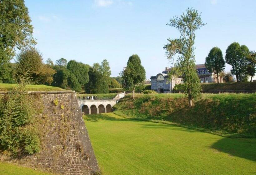 Appart Confort#1, Centre Ville, Gare à Pieds Proche Commodités