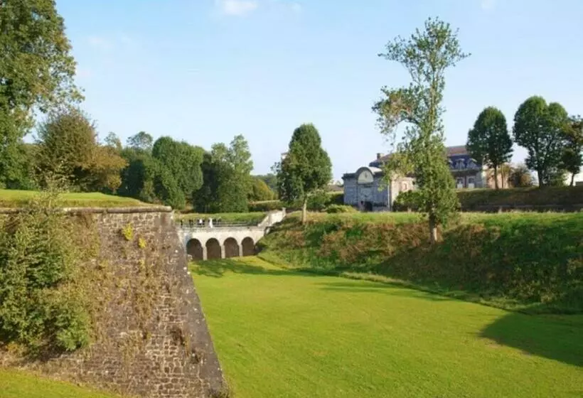 Appart Confort#1, Centre Ville, Gare à Pieds Proche Commodités