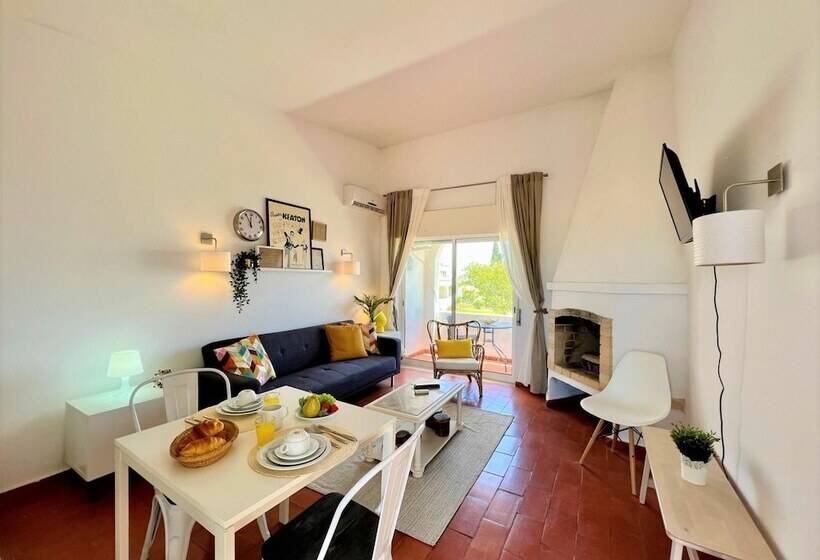 Armação De Pêra Twins 1 With Pool By Homing