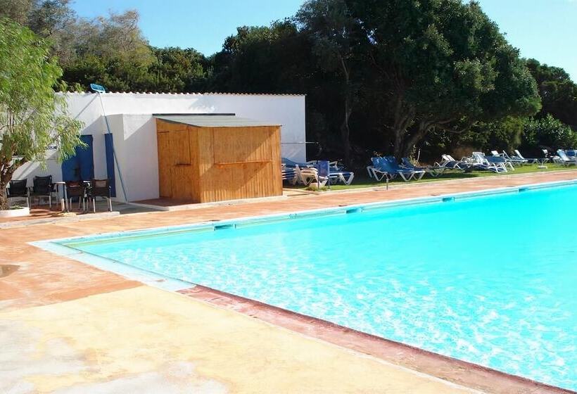 Armação De Pêra Twins 1 With Pool By Homing