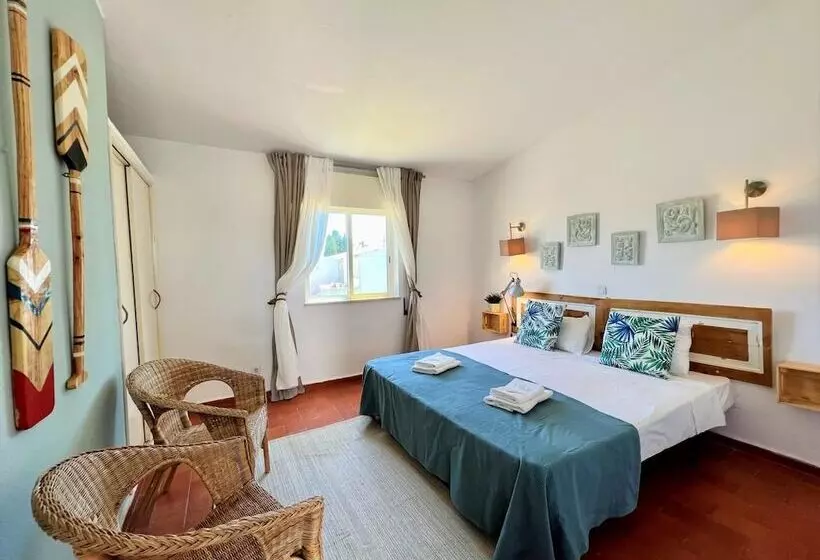 Armação De Pêra Twins 1 With Pool By Homing