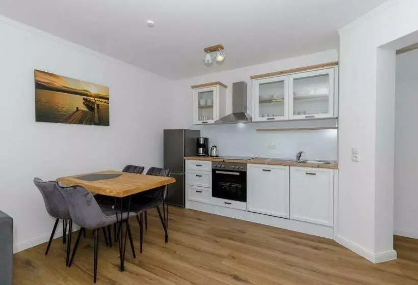 Villa Siegfried Wohnung 8 10156