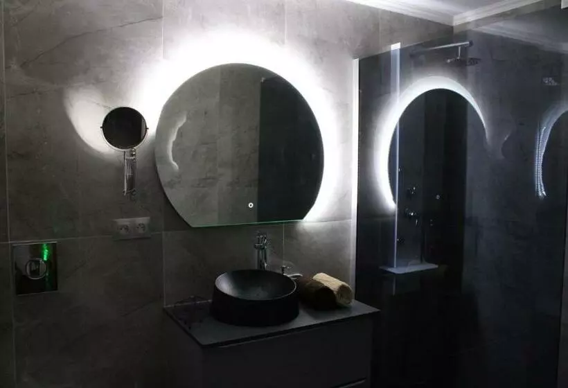 Maison Privative Spa Jacuzzi Sauna Salle De Jeux