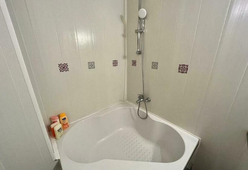 Appartement 2 Chambres   Lits King Size   Wifi   Baignoire