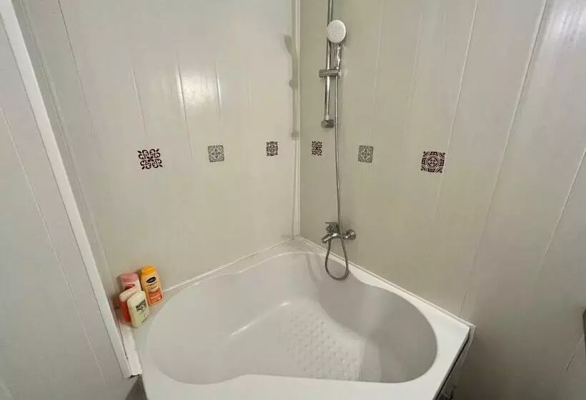 Appartement 2 Chambres   Lits King Size   Wifi   Baignoire