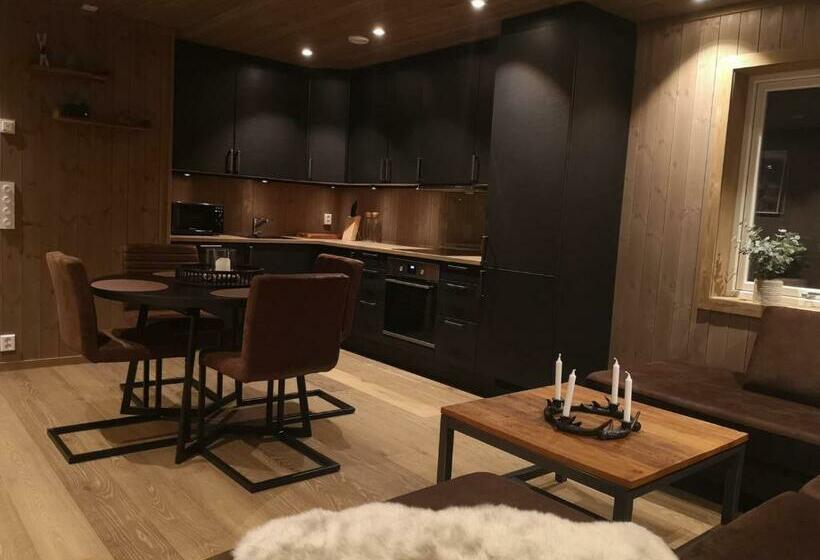 Koselig Leilighet Med Ski In Ski Out På Golsfjellet