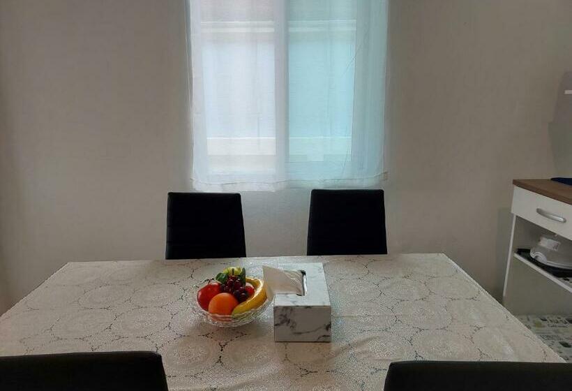 Happy Space วิลล่าทั้งหลัง 2นอน 2น้ำ ฟรี Wifi จอดรถ