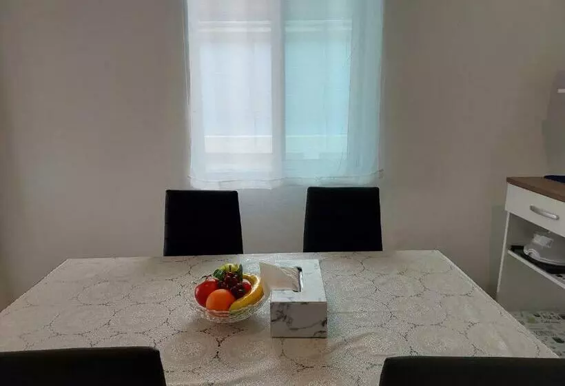 Happy Space วิลล่าทั้งหลัง 2นอน 2น้ำ ฟรี Wifi จอดรถ