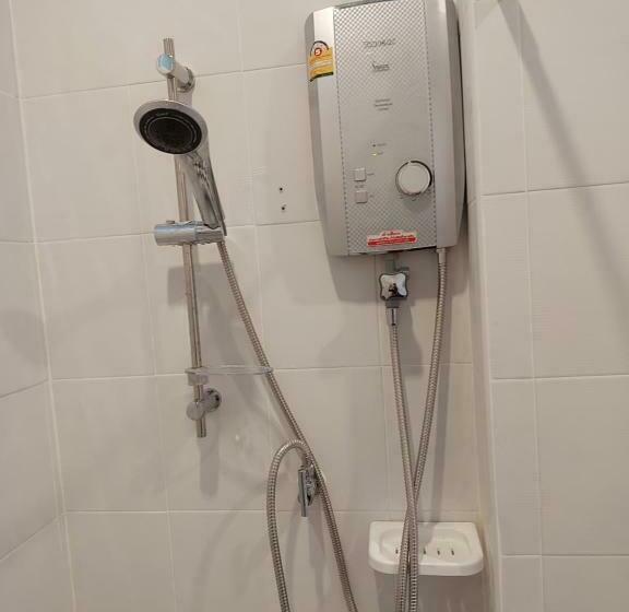 Happy Space วิลล่าทั้งหลัง 2นอน 2น้ำ ฟรี Wifi จอดรถ