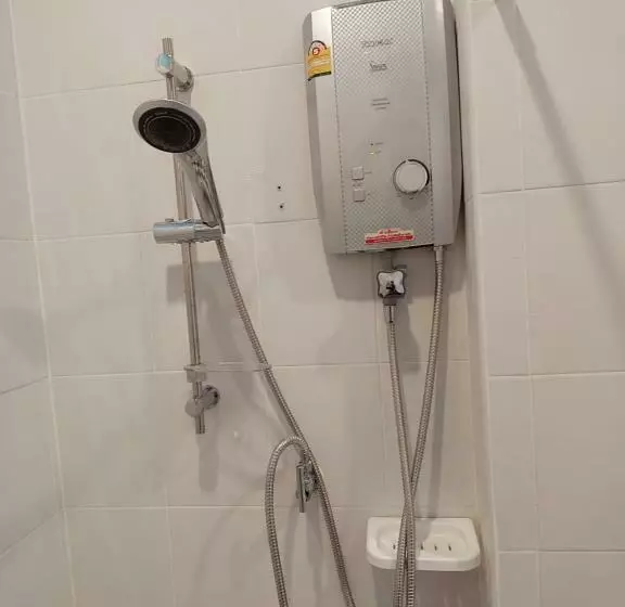 Happy Space วิลล่าทั้งหลัง 2นอน 2น้ำ ฟรี Wifi จอดรถ