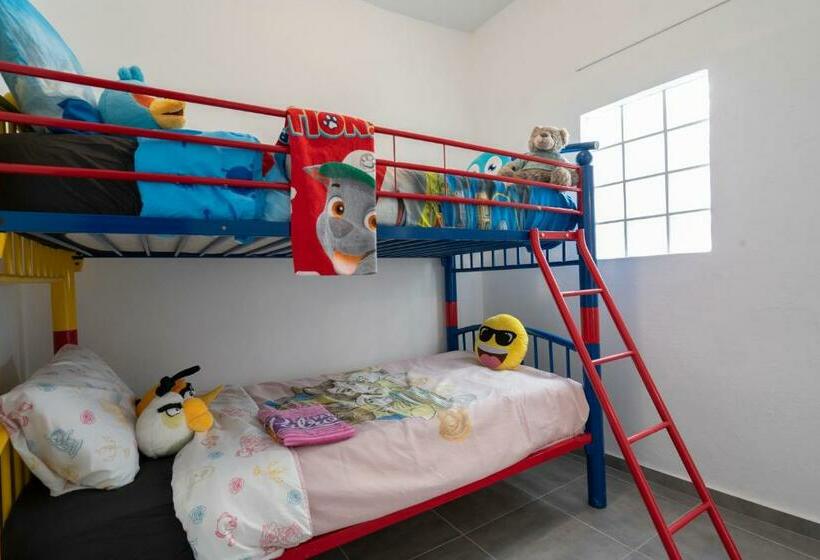 Spacious House With Huge Terrace Facing The Sea