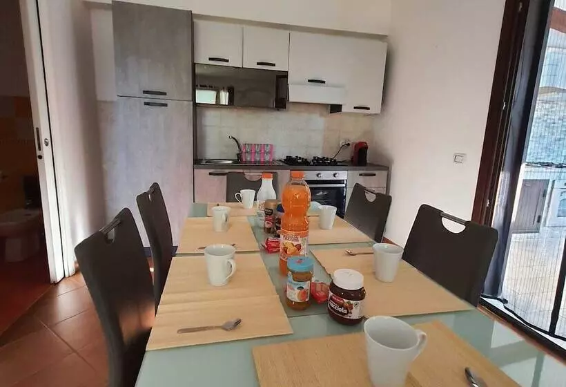 Terrasini Villa With Pool