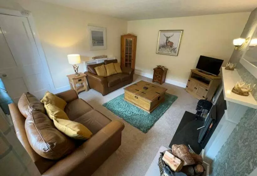 Rosemount Cottage Two   Highland Cottage