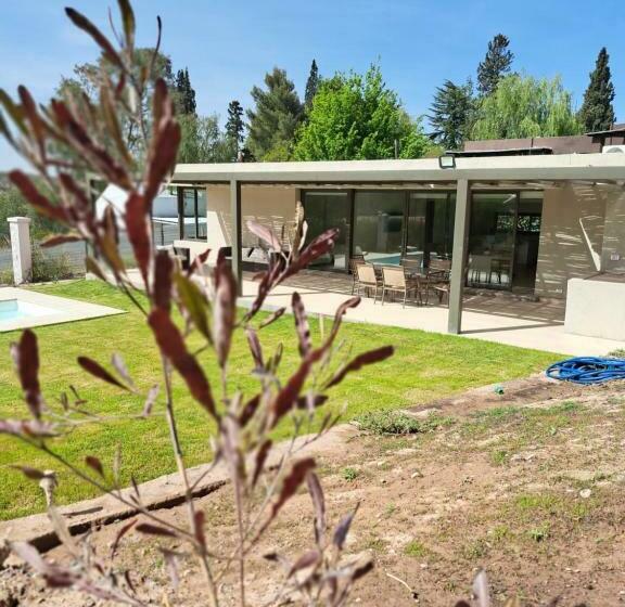 Laderas De Chacras Vista Montaña En Barrio Privado