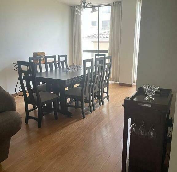 Lujoso Depto. En ”torre Nur”