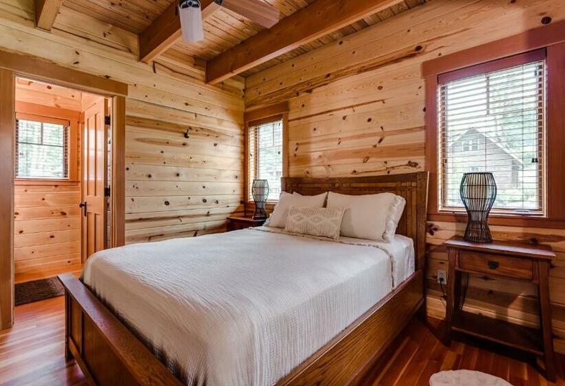 Mckenzie Dream Riverfront Log Cabinnew Listing