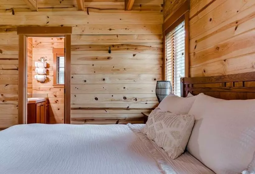 Mckenzie Dream Riverfront Log Cabinnew Listing