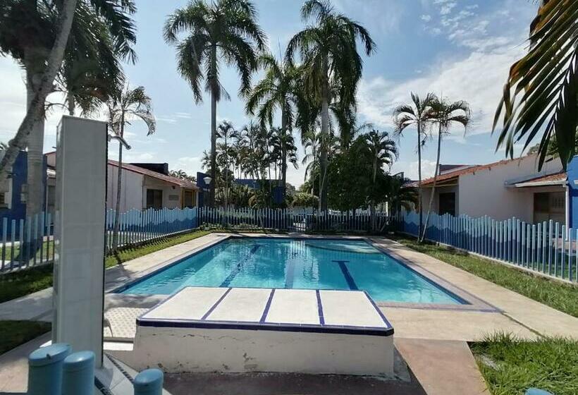 Precioso Alojamiento Con 6 Piscinas En Conjunto Cerrado