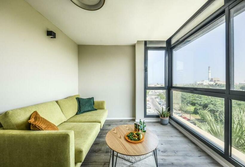 Sleek & Modern 2br Apartment Near The Yarkon River By Sea N Rent