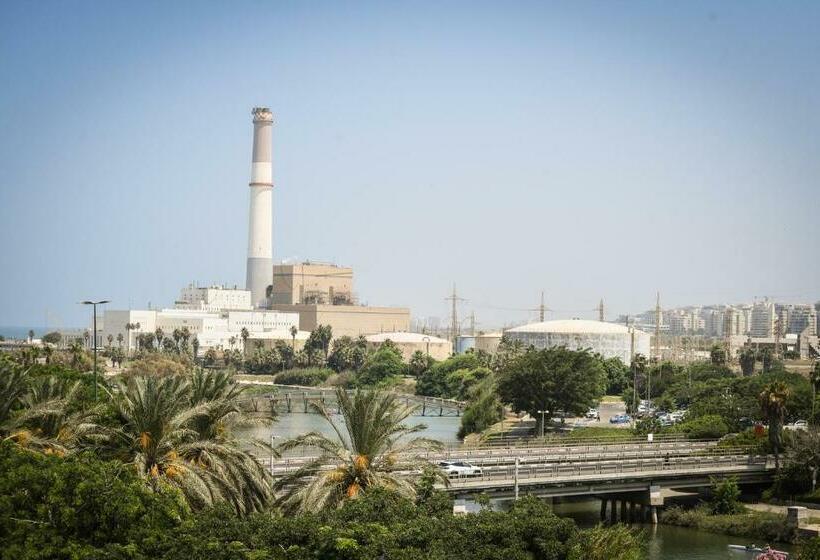 Sleek & Modern 2br Apartment Near The Yarkon River By Sea N Rent