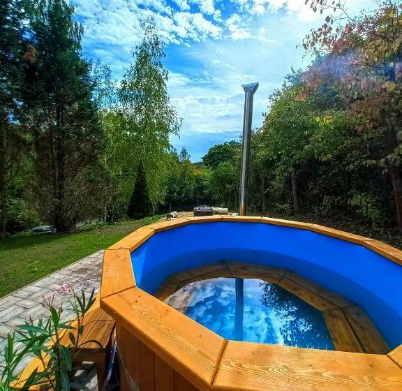 The Woodhouse Vendégház