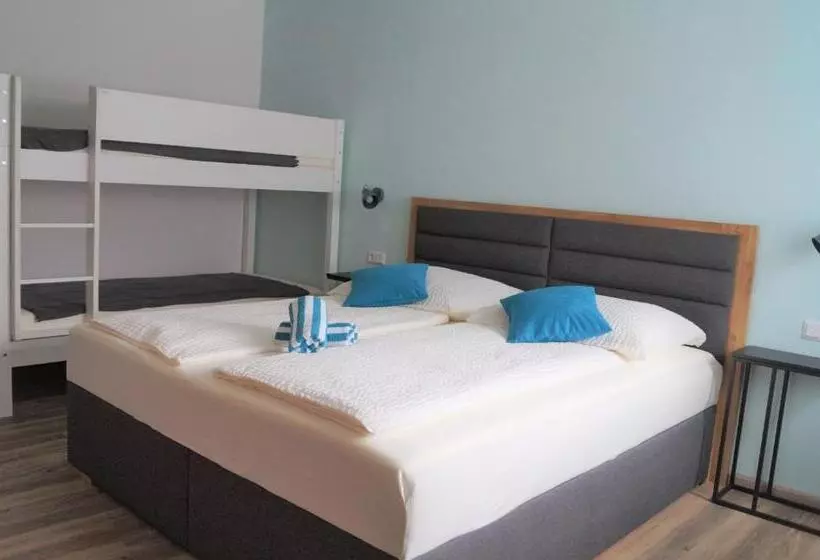 Aamiaismajoitus (B&B) Gästehaus Gisch Sandra