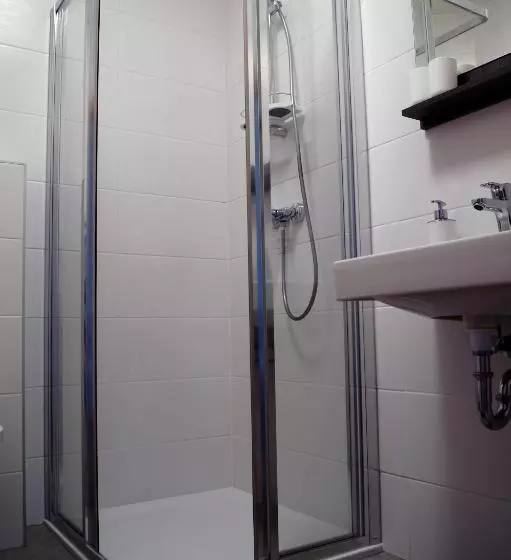 Aamiaismajoitus (B&B) Gästehaus Gisch Sandra