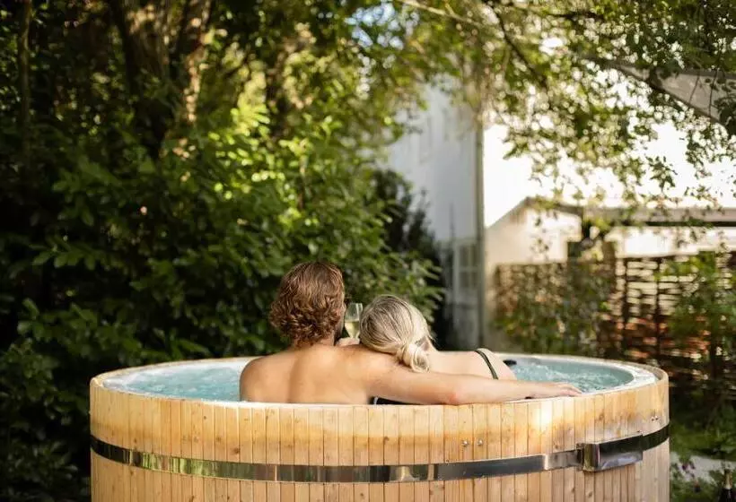 Boetiekhotel De Kastanjehof