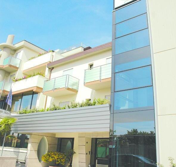 בית מלון כפרי Capitol