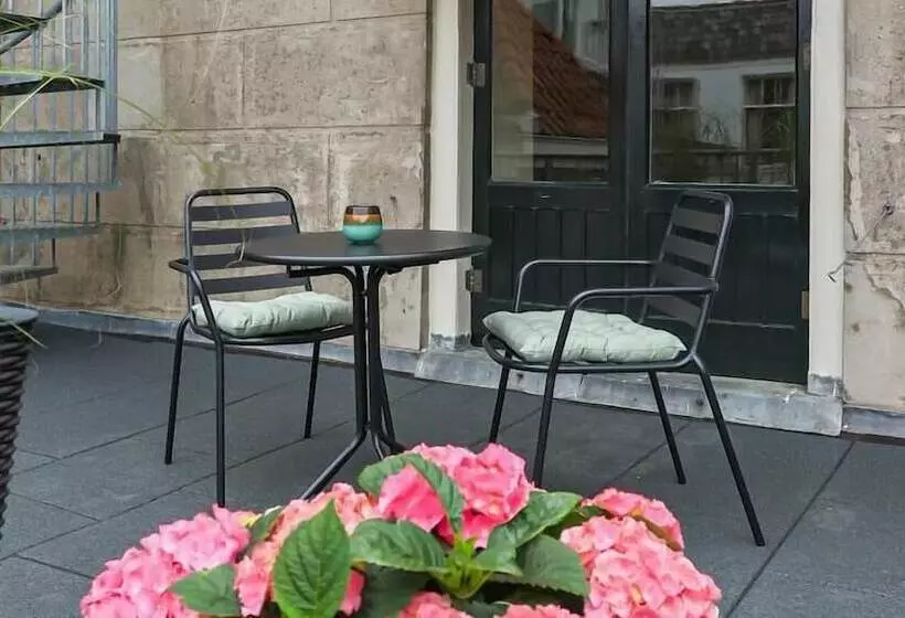 Hotel Corps De Garde