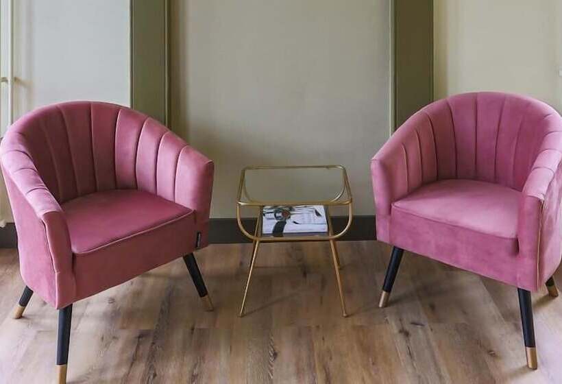 فندق Corps De Garde