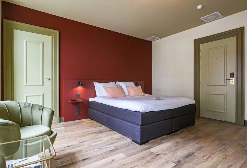 Hotel Corps De Garde