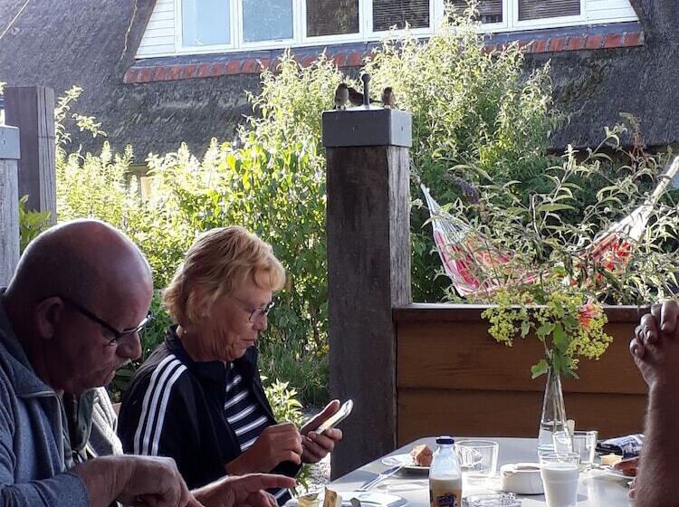 בית מלון כפרי De Mariahoeve