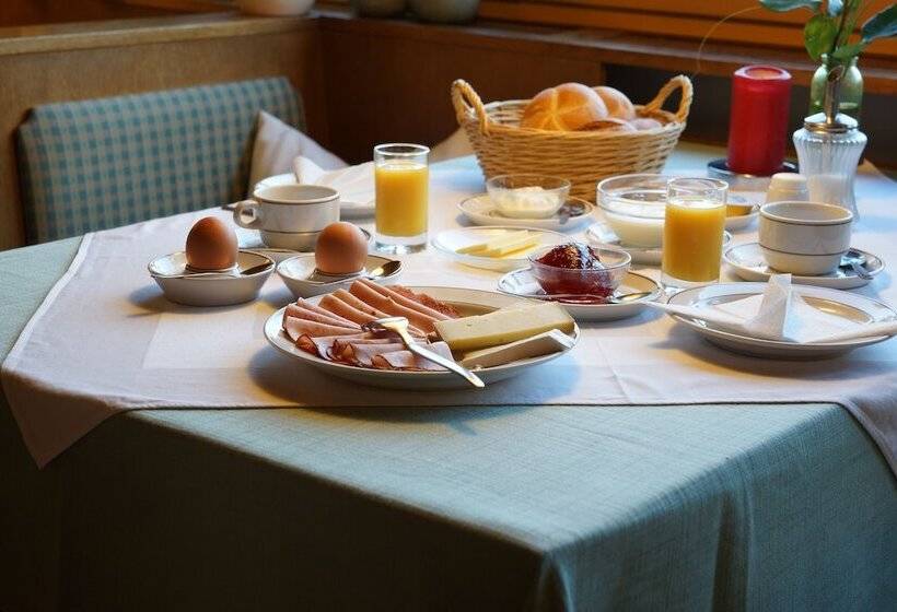 ホテル Gästehaus Meusburger