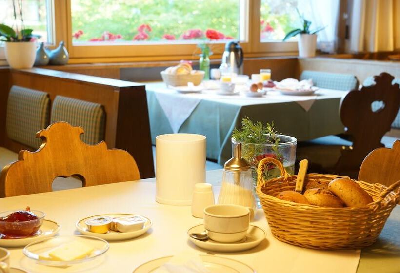 ホテル Gästehaus Meusburger