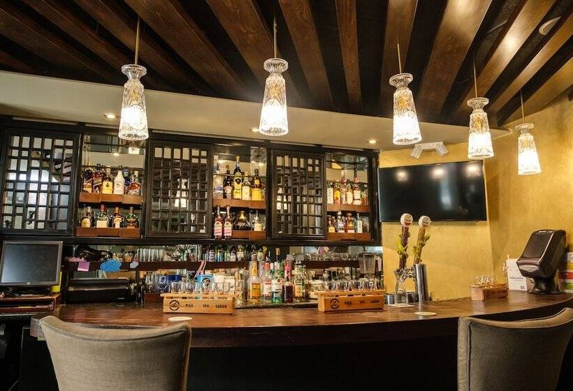 هتل Isabella Boutique