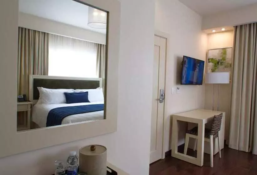 هتل Isabella Boutique