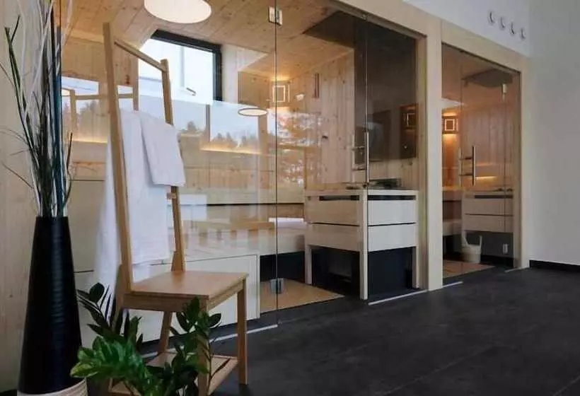 فندق Kurhaus Marienkron