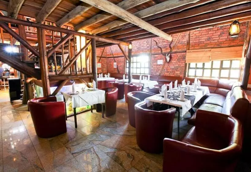 Отель Roof Of Africa