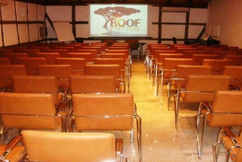 Отель Roof Of Africa