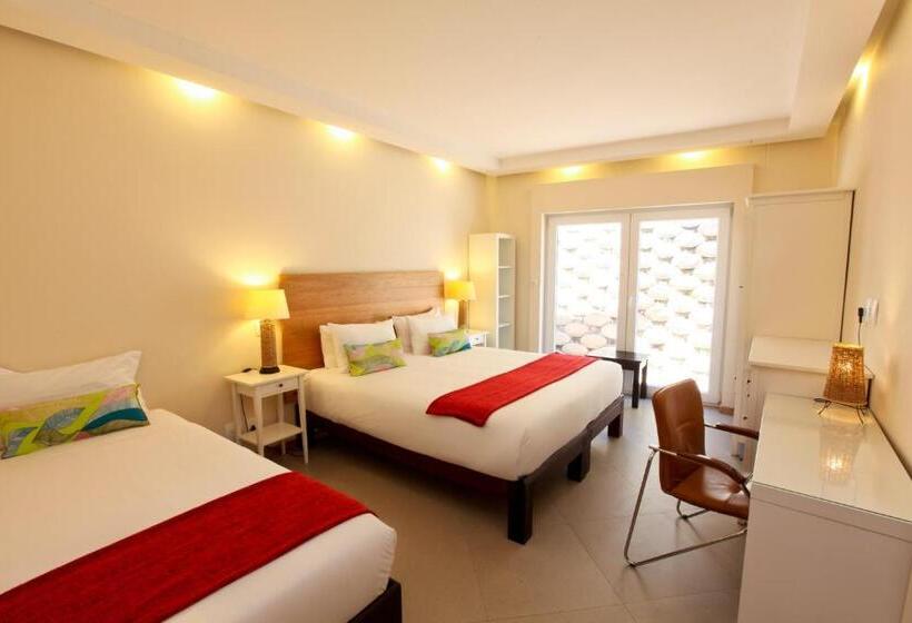 Отель Roof Of Africa