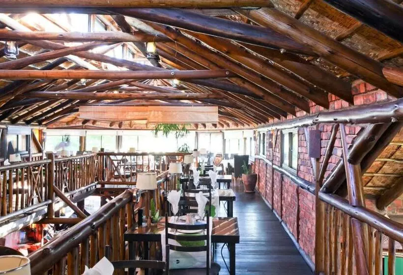 Отель Roof Of Africa