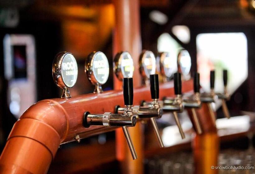 Отель Roof Of Africa