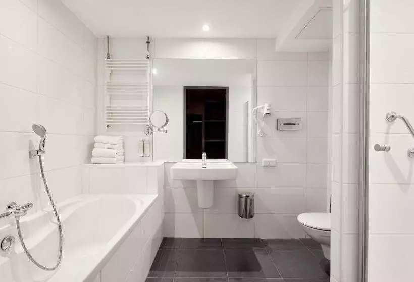 فندق Van Der Valk Drachten