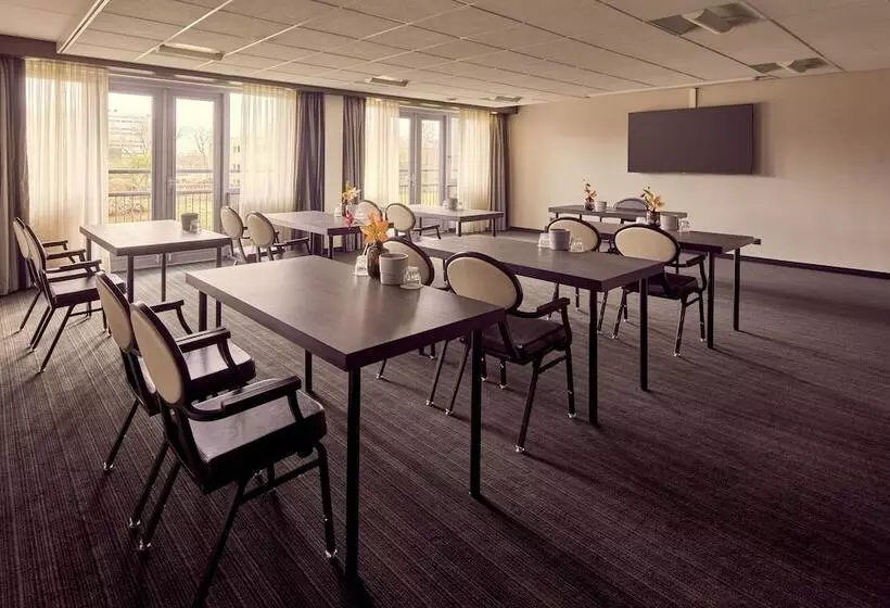 فندق Van Der Valk Drachten