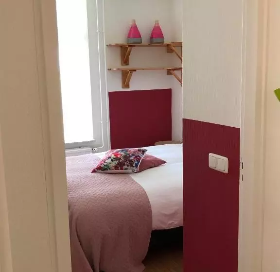 בית מלון כפרי Wymerts